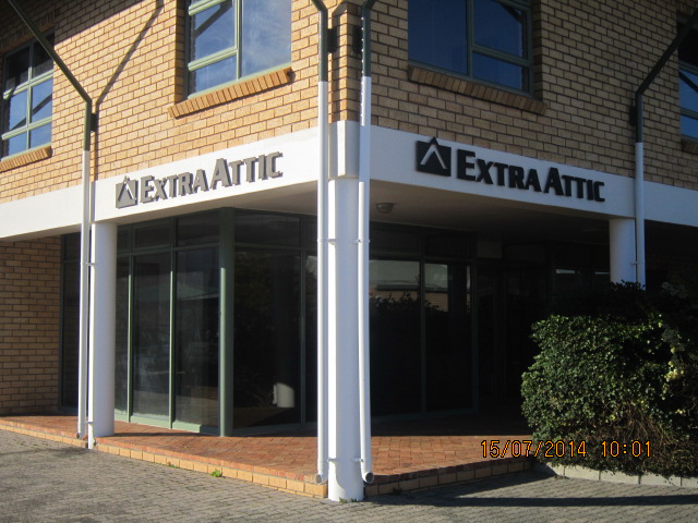 Extra-Attic